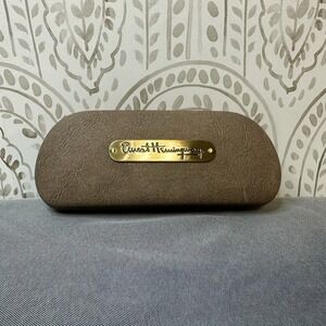 Ernest Hemingway Eyeglass Holder Case Taupe Hard Shell Hinged Lined Script Badge
